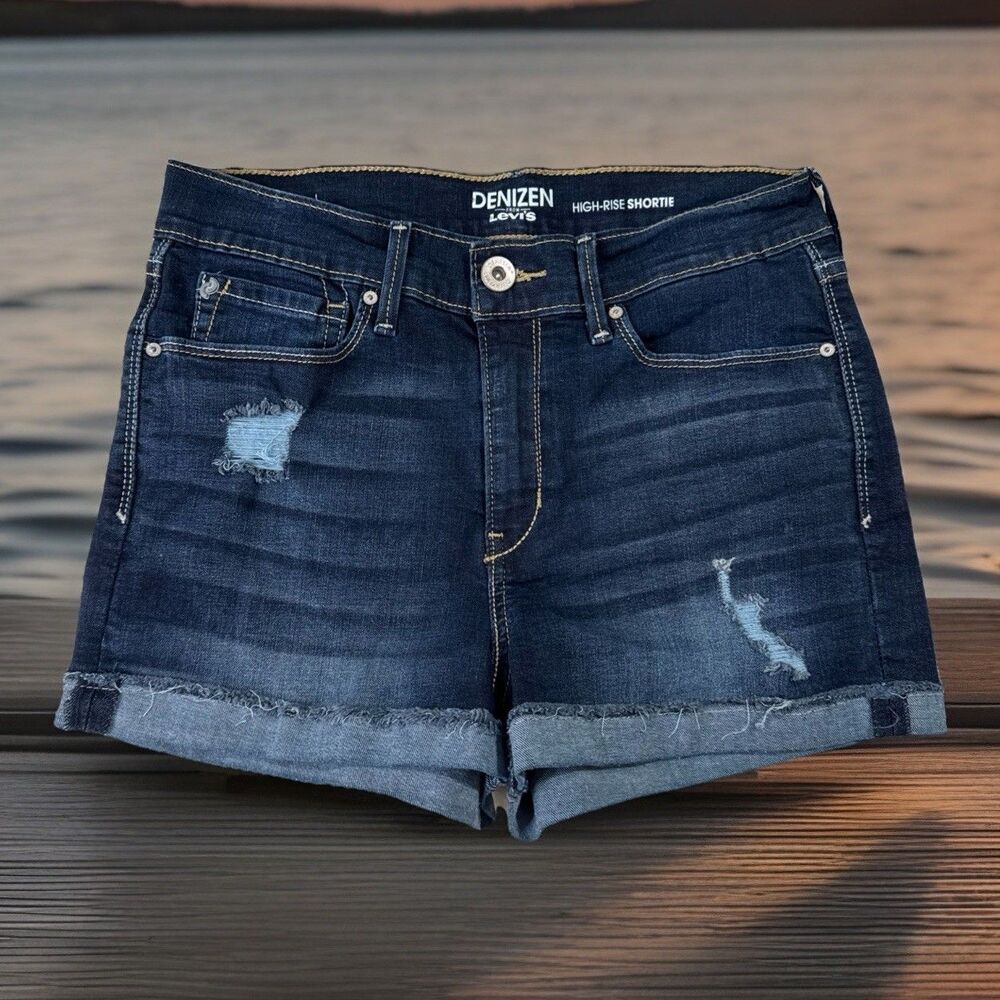 Denizen High Rise Shortie Shorts 9/11 (W29 Inseam 2) Blue Distressed Cuff Junior